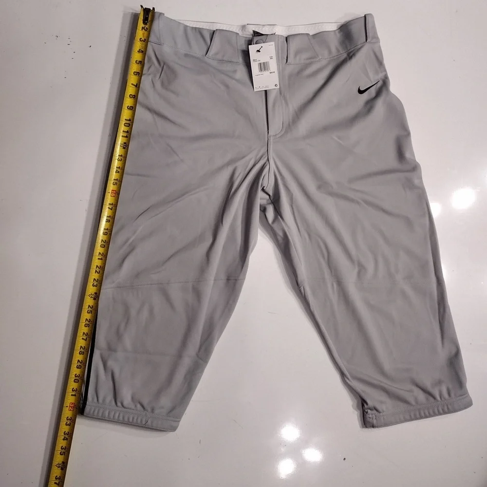 Nike Gray Athletic Bottoms size XXL brand new w tags